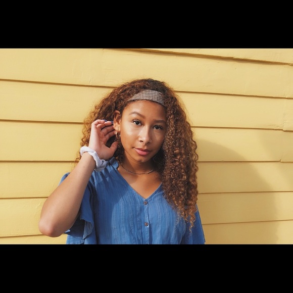 Meet your Posher, Sofia - Picture 3 of 3